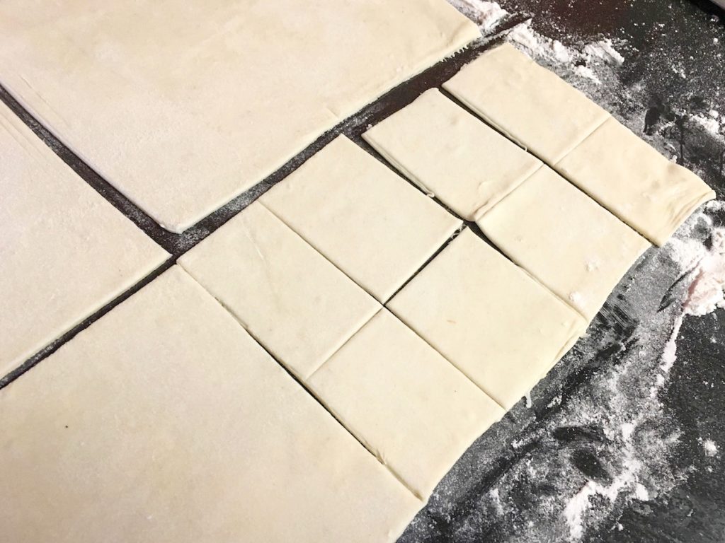 cut pastry dough
